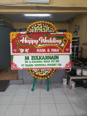 Papan Bunga di Gandaria Utara