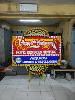 Papan Bunga di Gandaria Utara